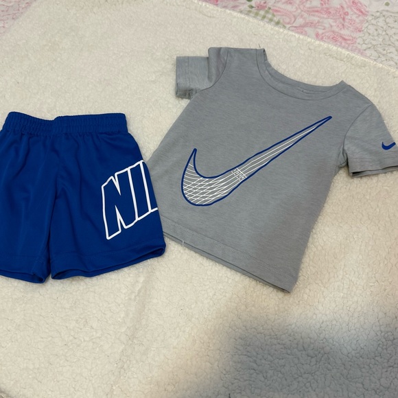Nike Gray and Blue Toddler Set - Picture 2 of 7